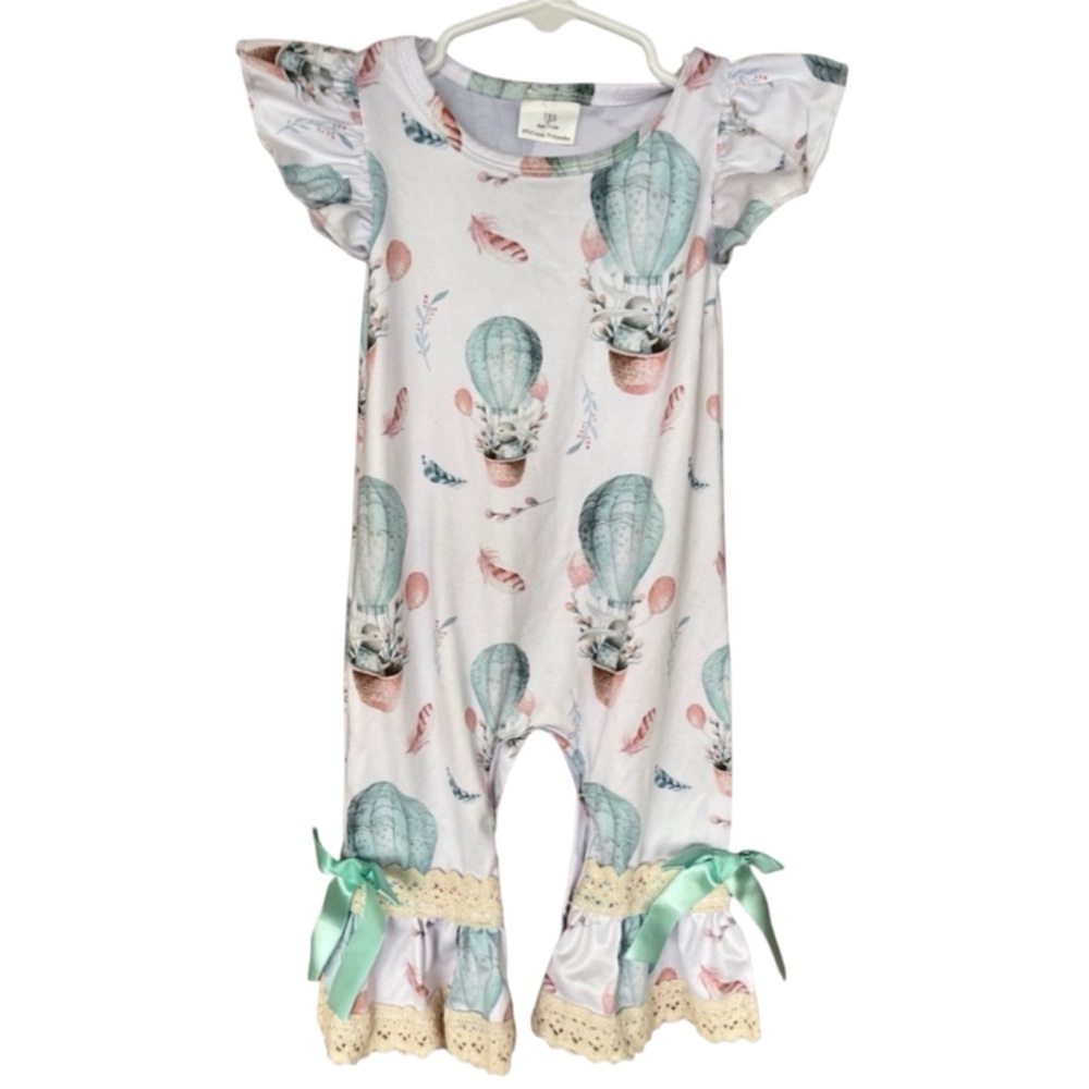 Infant Girl Hot Air Balloon Print Romper 3-6M Ruffle Lace Trim Snap Closure